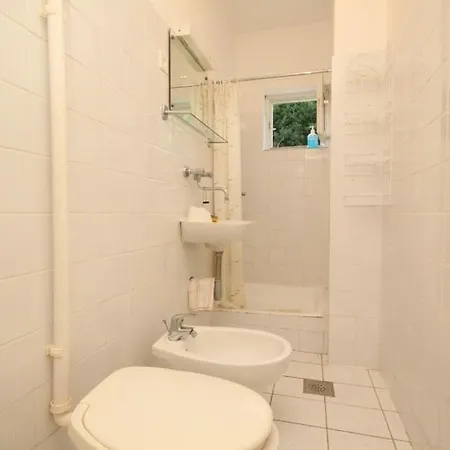 By The Sea Brgujac, - 8918 *